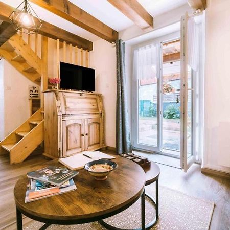 La Petite Maison Bonvillard Exteriör bild