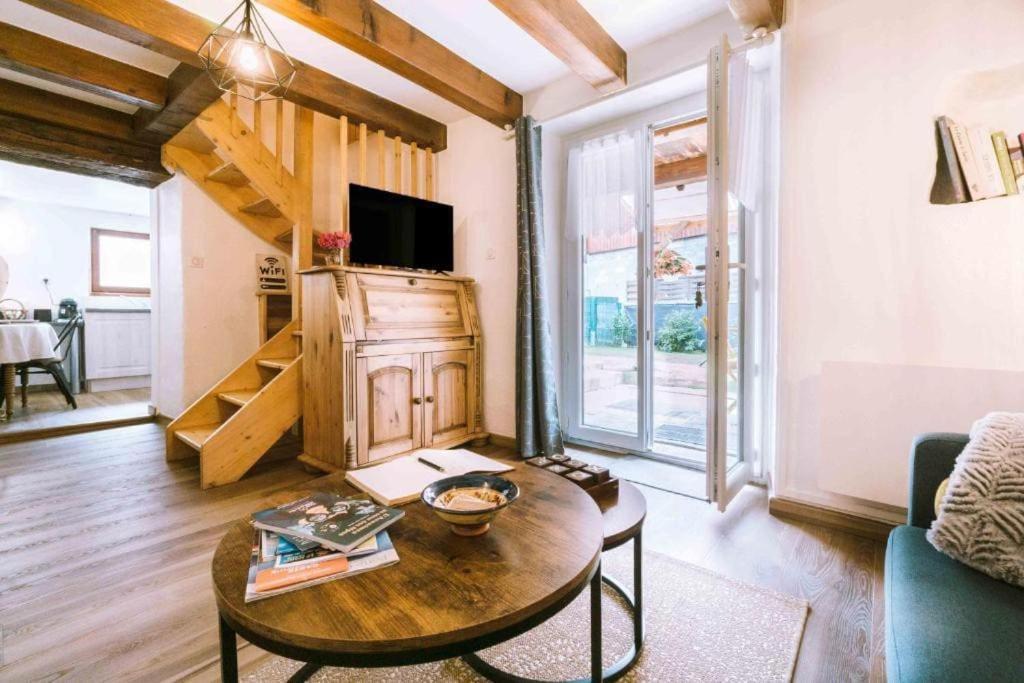 La Petite Maison Bonvillard Exteriör bild